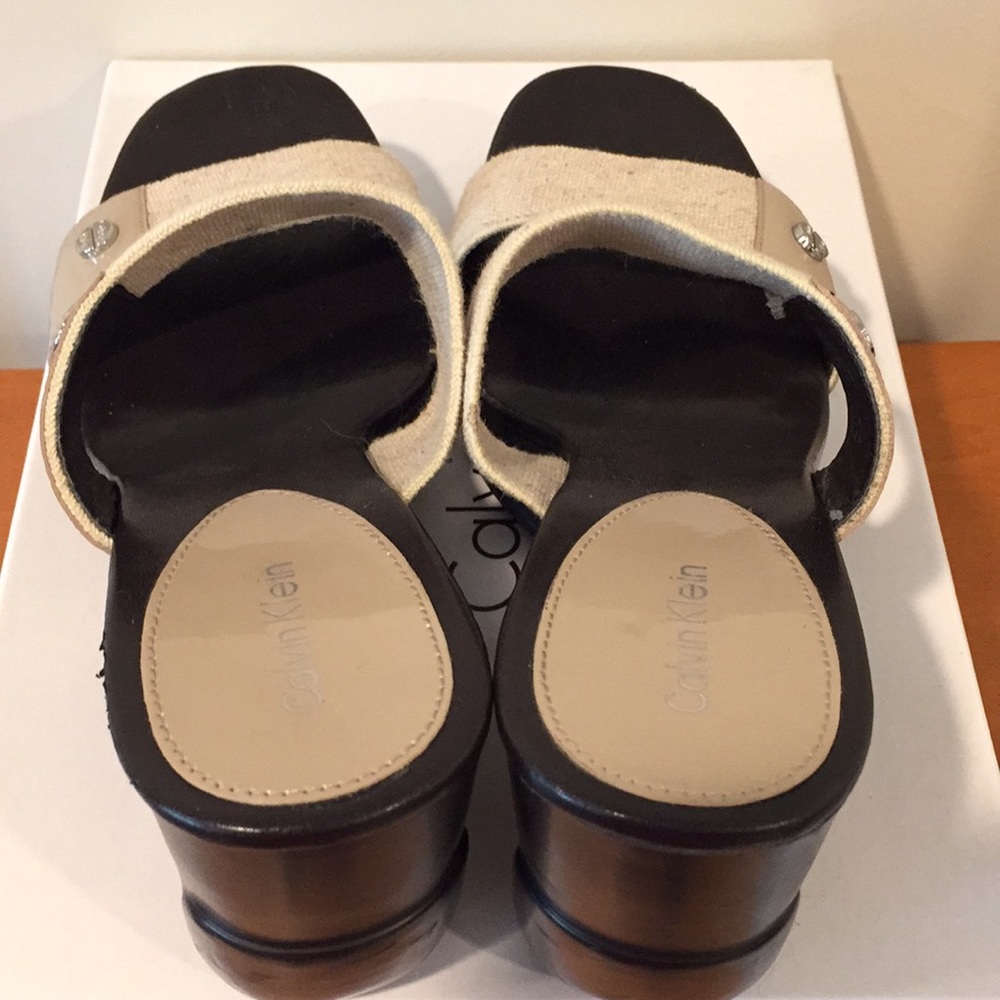 Calvin Klein platform sandals - Picture 4 of 8